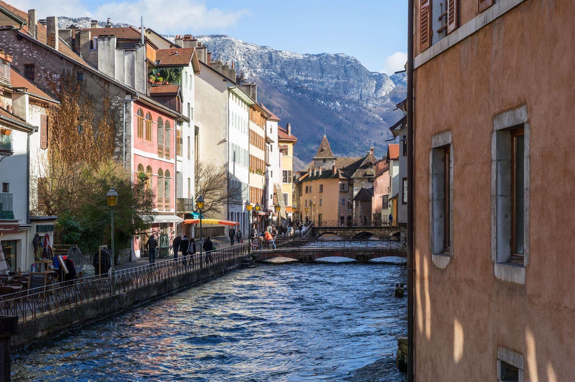 Les Loges Annecy Vieille Ville Eksteriør billede